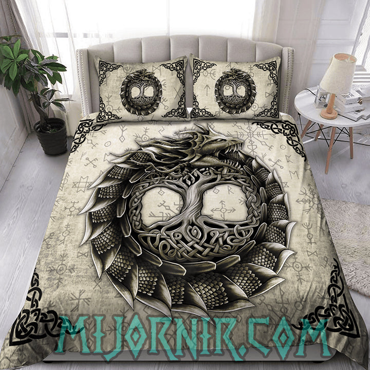 Jormungandr's Embrace - Viking Duvet Cover