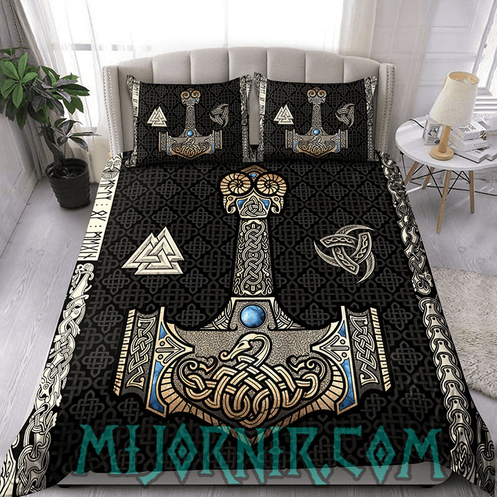 Mjölnir's Might - Viking Duvet Cover