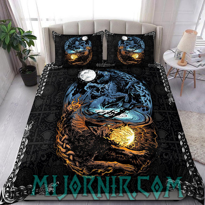 Sköll & Hati - Viking Duvet Cover