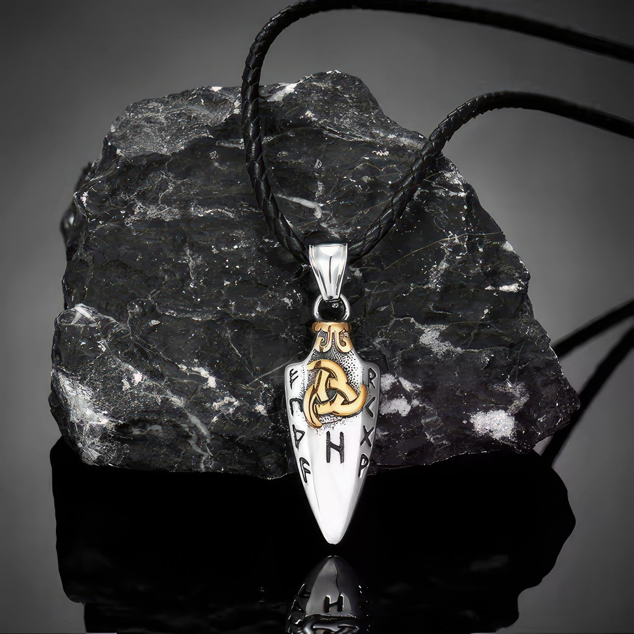 Odin's Arrow Necklace
