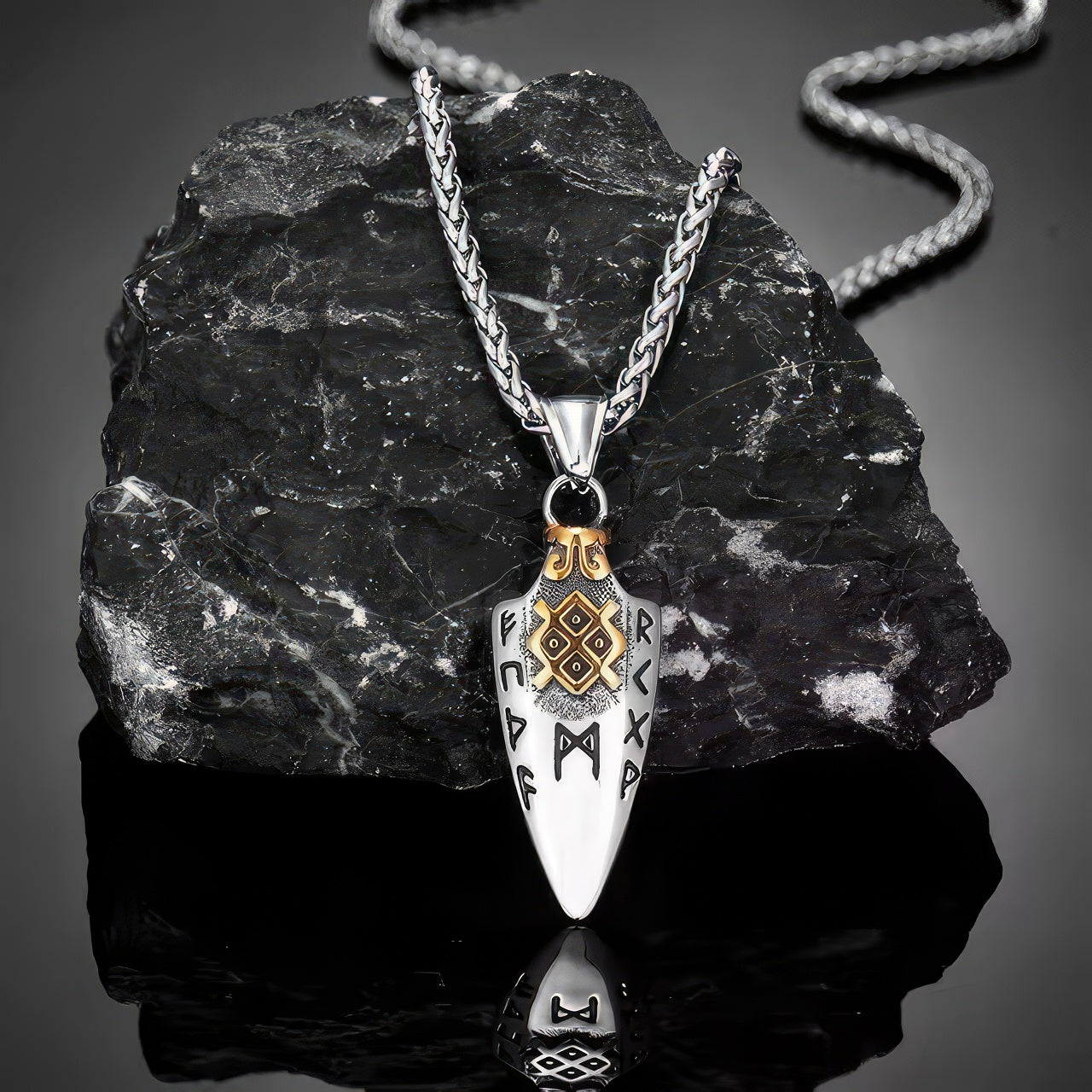 Odin's Arrow Necklace