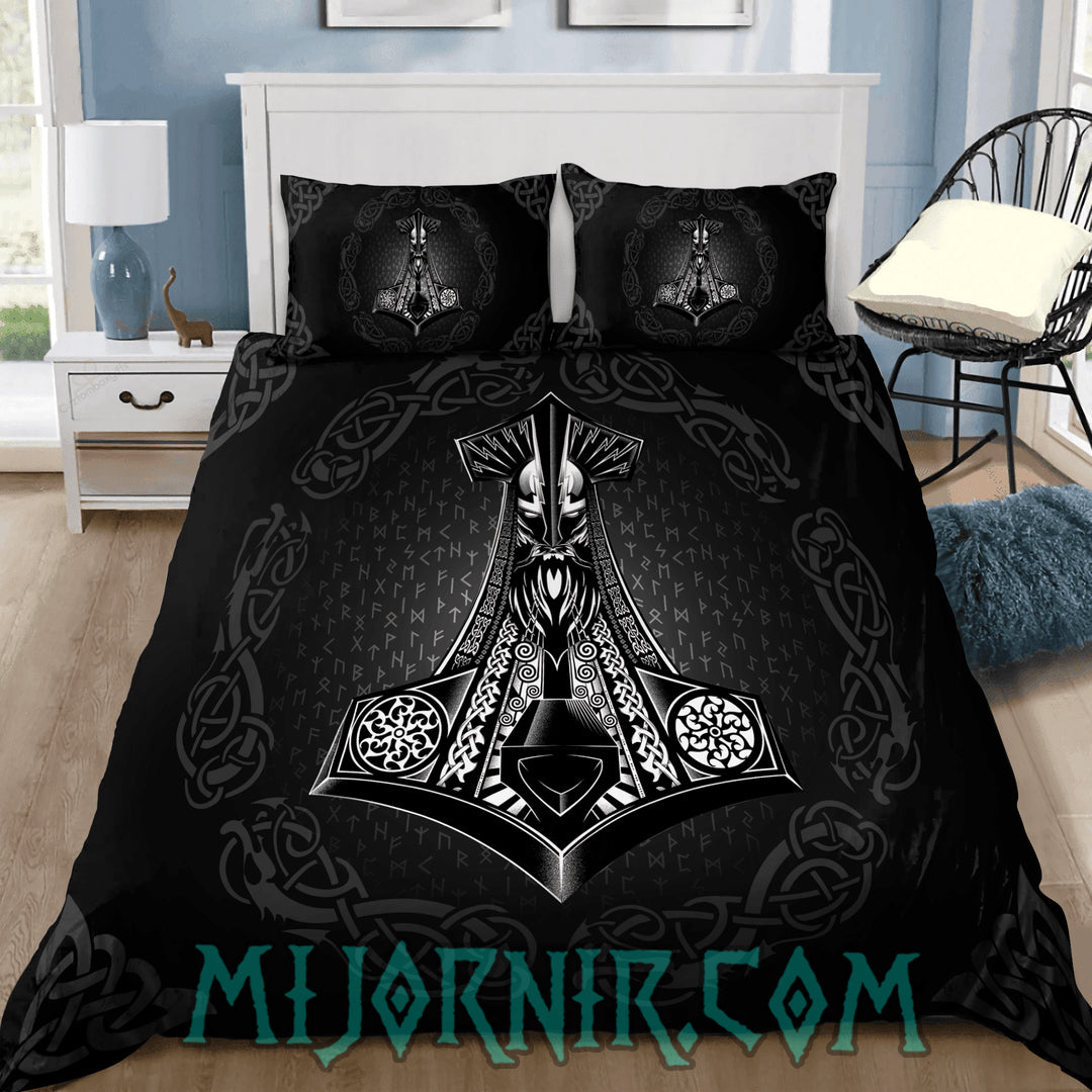 Mjölnir's Might - Viking Duvet Cover