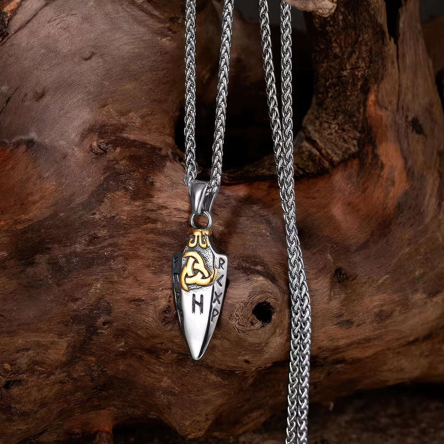 Odin's Arrow Necklace