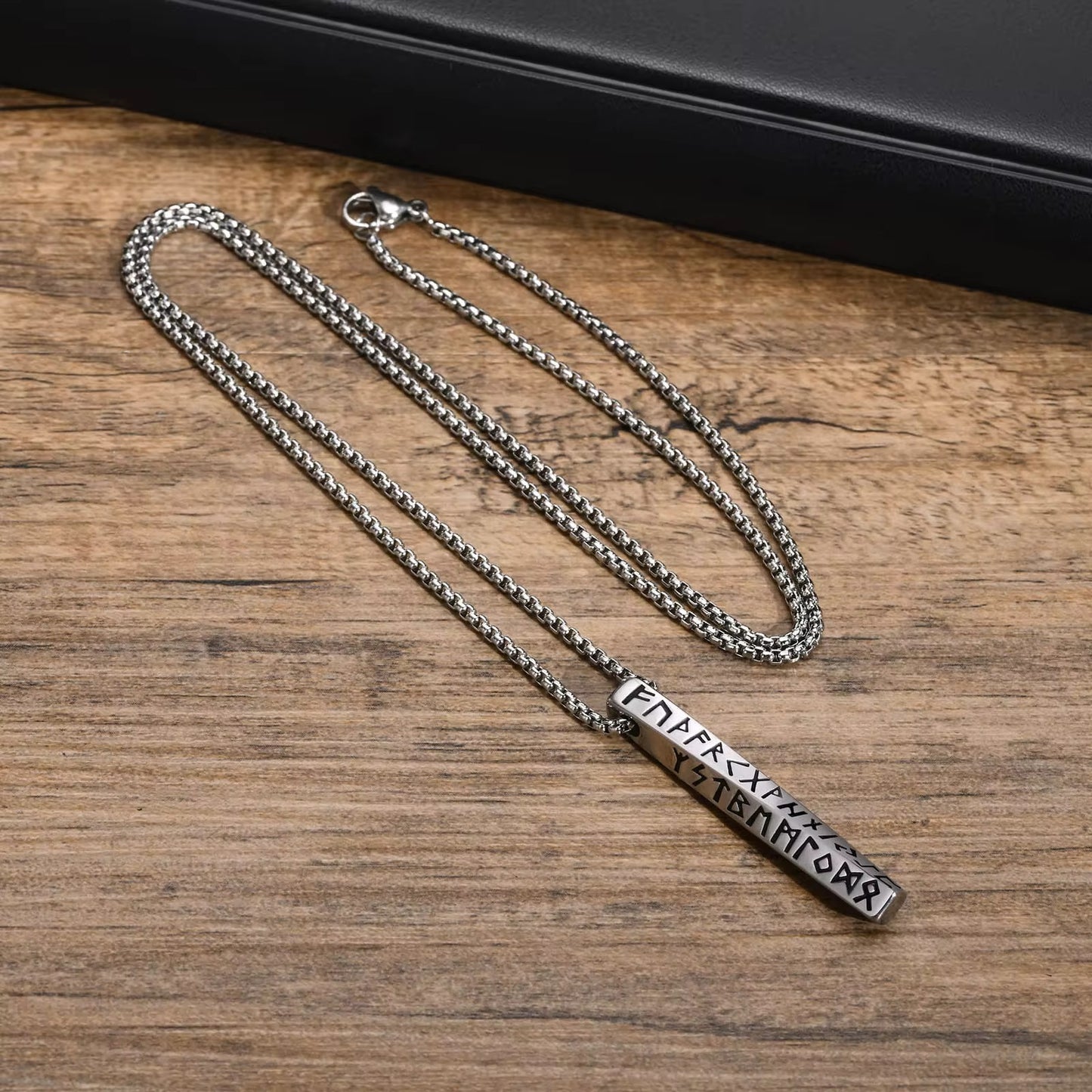 Norse Valknut Necklace