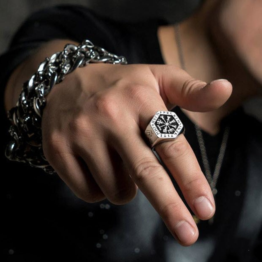 Runic Vegvisir Ring