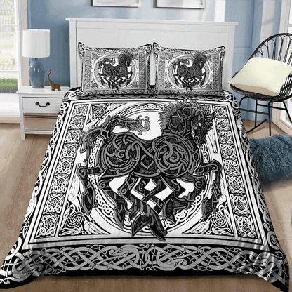 Sleipnir's Might - Viking Duvet Cover