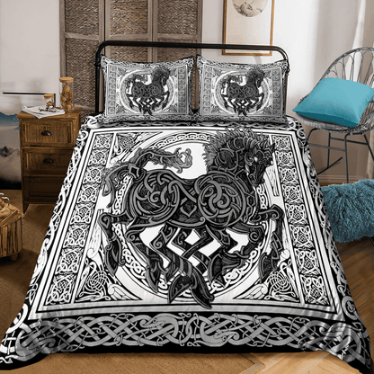 Sleipnir's Might - Viking Duvet Cover