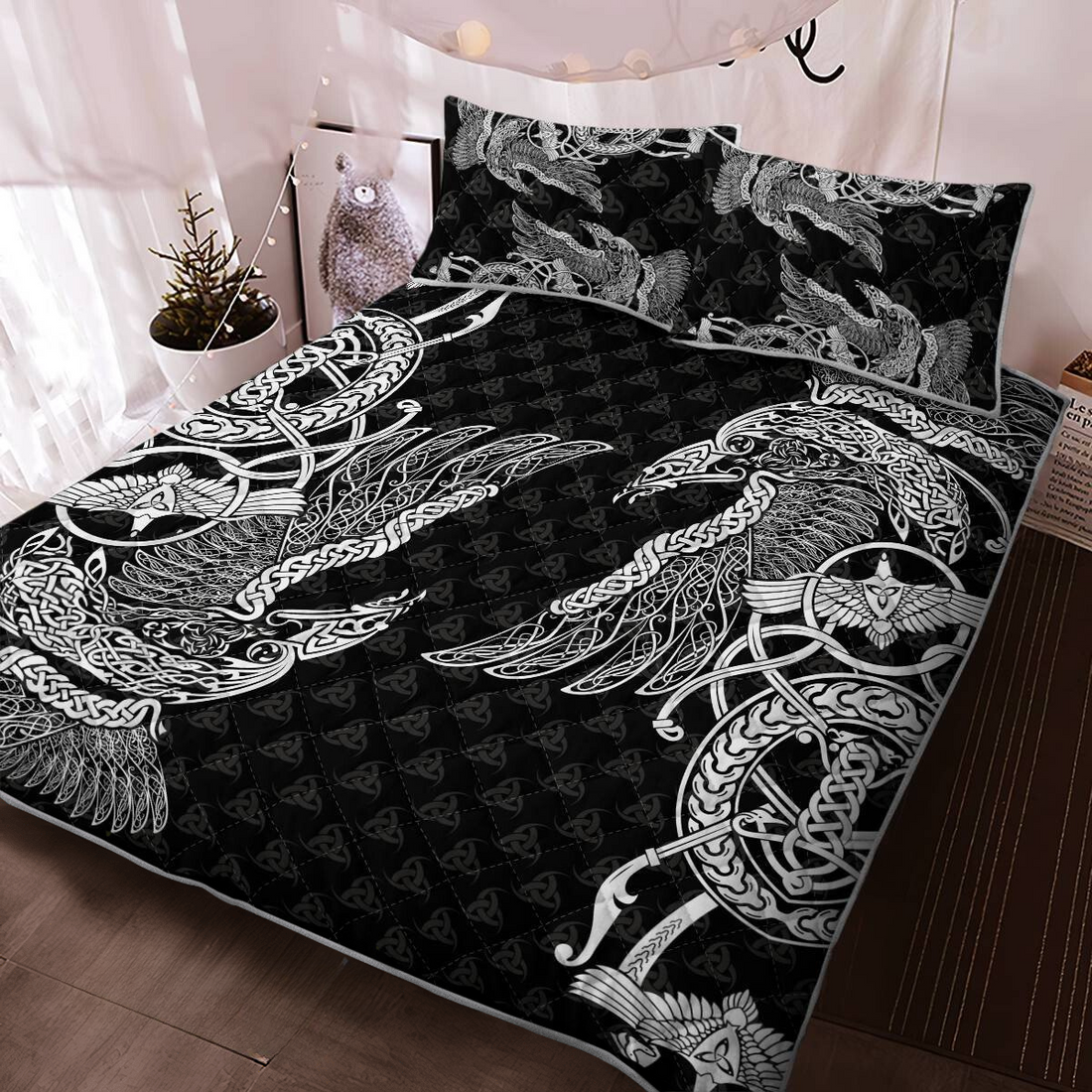 Moon Raven  - Viking Quilt Set