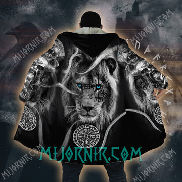 Lion of the North - Viking Hooded Cloak