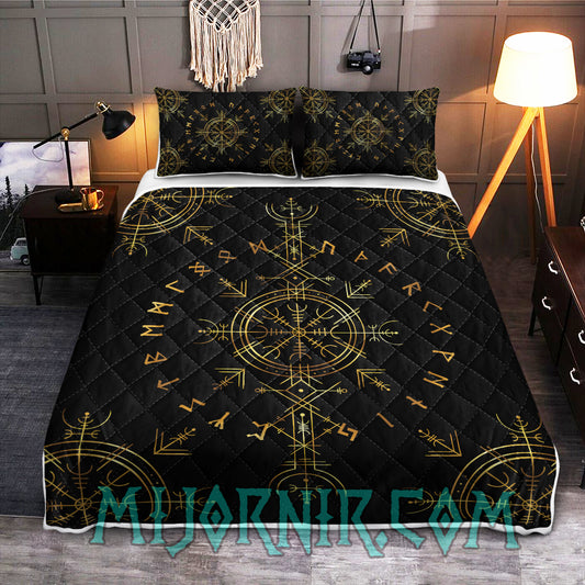 Golden Runes - Viking Quilt Set