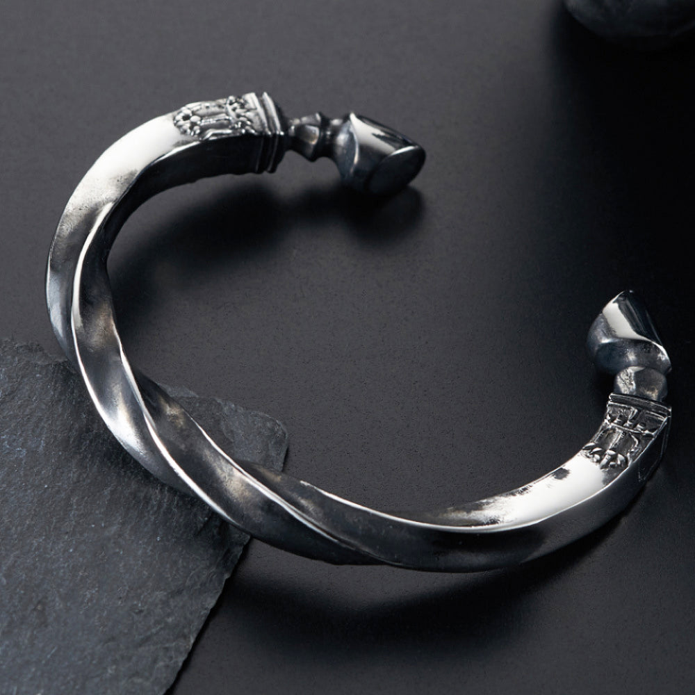 Viking Twist Cuff Braceless