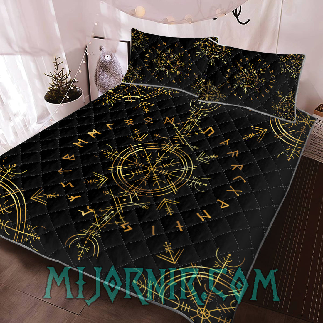 Golden Runes - Viking Quilt Set