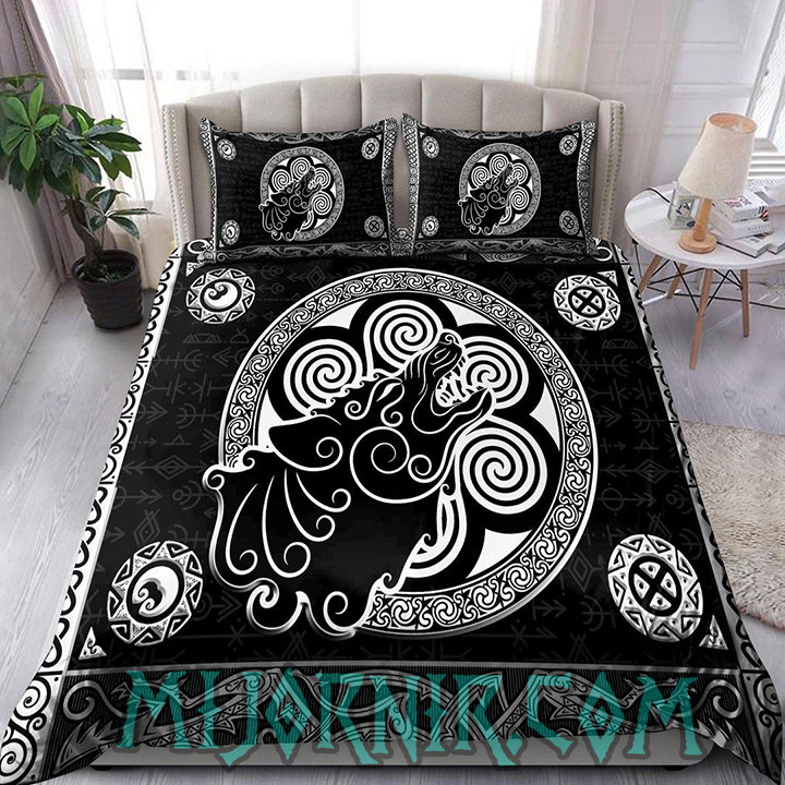 Celtic Wolf Spirit - Viking Duvet Cover