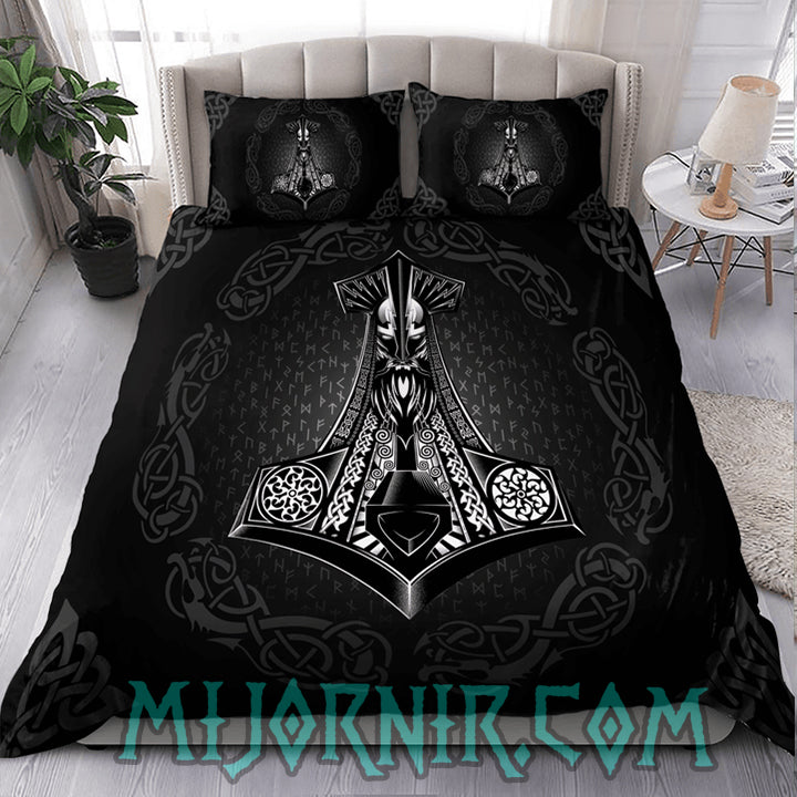 Mjölnir's Might - Viking Duvet Cover