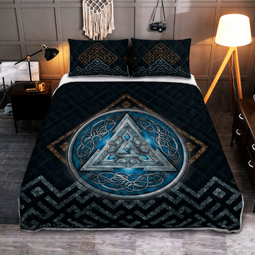 Valknut Symbol - Viking Quilt Set