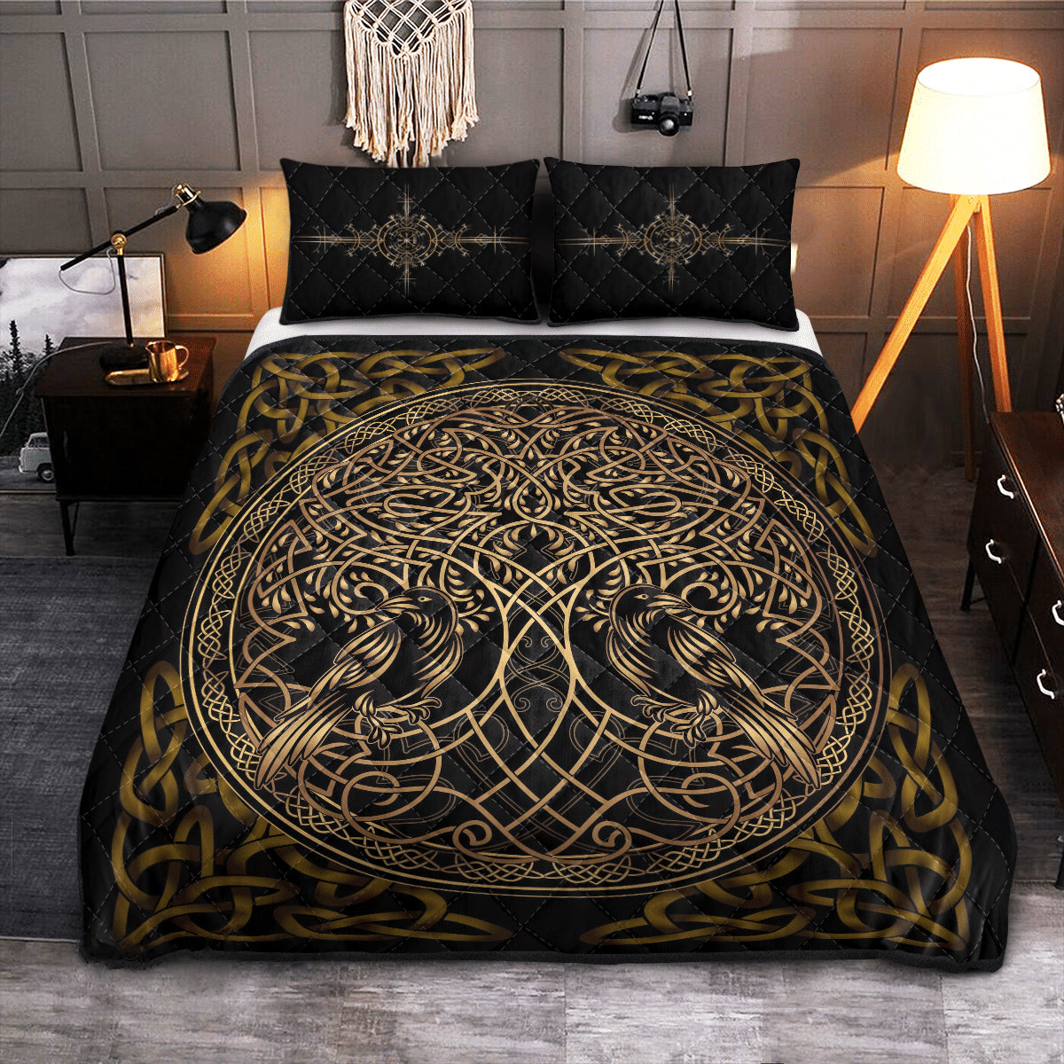 Huginn and Muninn Knotwork - Viking Quilt Set