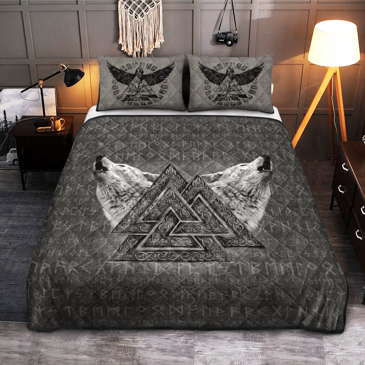 Valknut Wolves - Viking Quilt Set