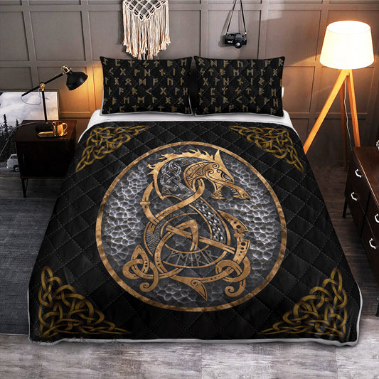 Golden Fenrir - Viking Quilt Set