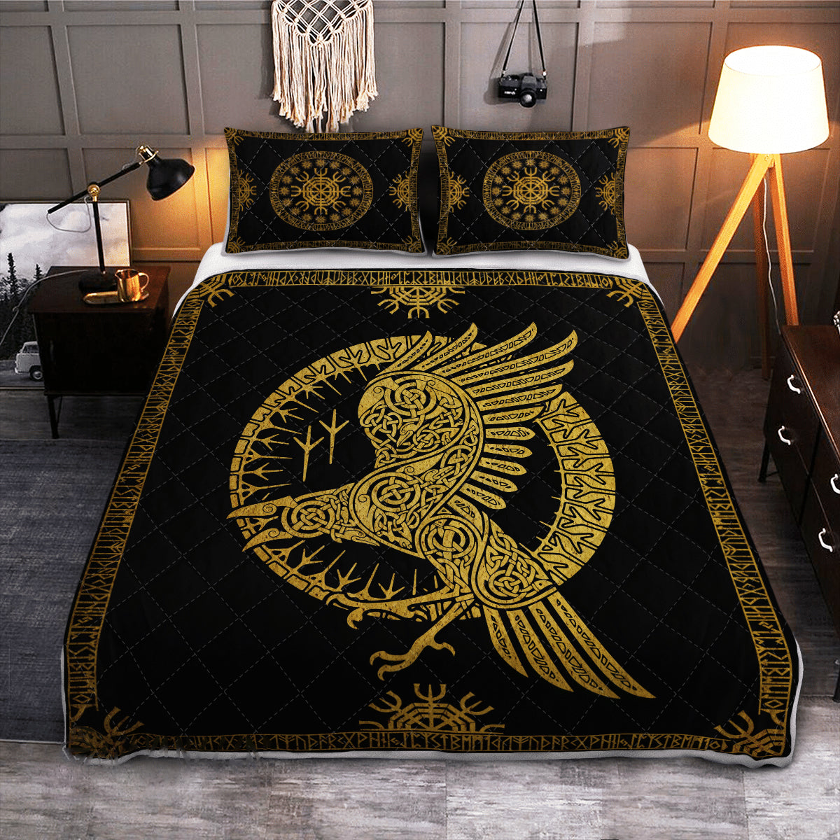 Golden Raven - Viking Quilt Set