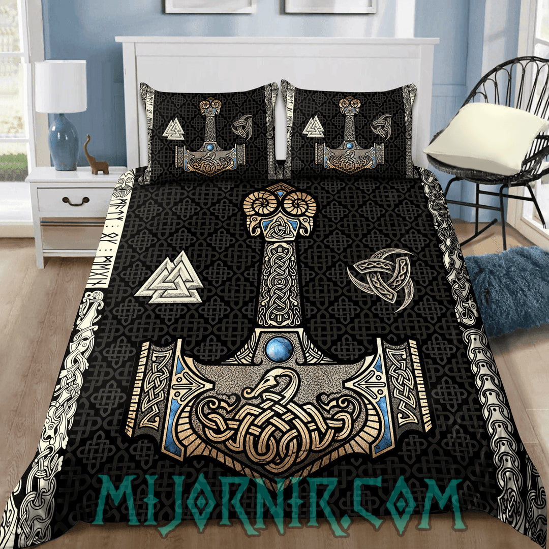 Mjölnir's Might - Viking Duvet Cover