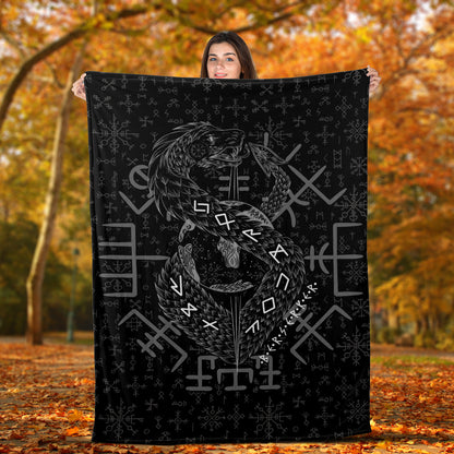 Jormungandr Berserker - Viking Fleece Blanket