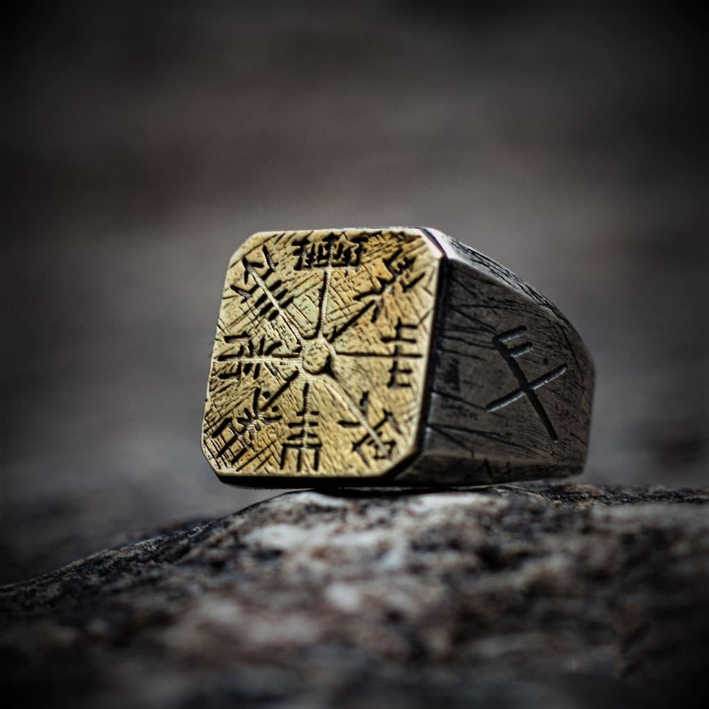 Silver Handmade Vegvisir Runic Ring