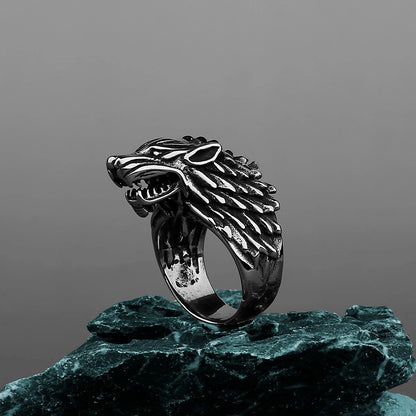 Viking Wolf Head Domineering Ring